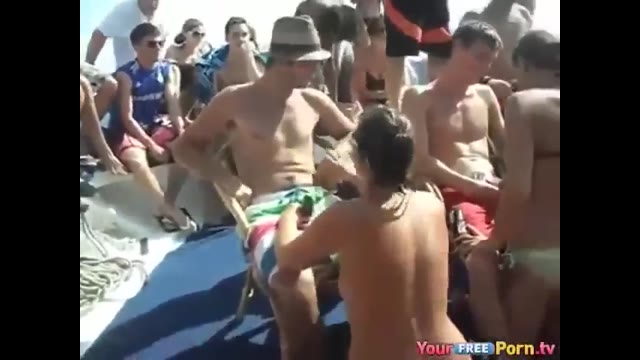 Cancun Blowjob Games Party