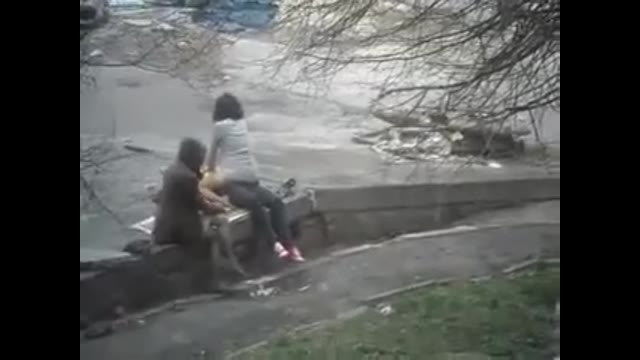Chick Caught Fucking A Random Guy In A Public Park