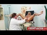 Hot legs blonde Eliss Fire clinic fetish with daddy doctor